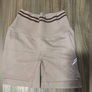 DOYOUEVEN Women's Beige Bike Shorts